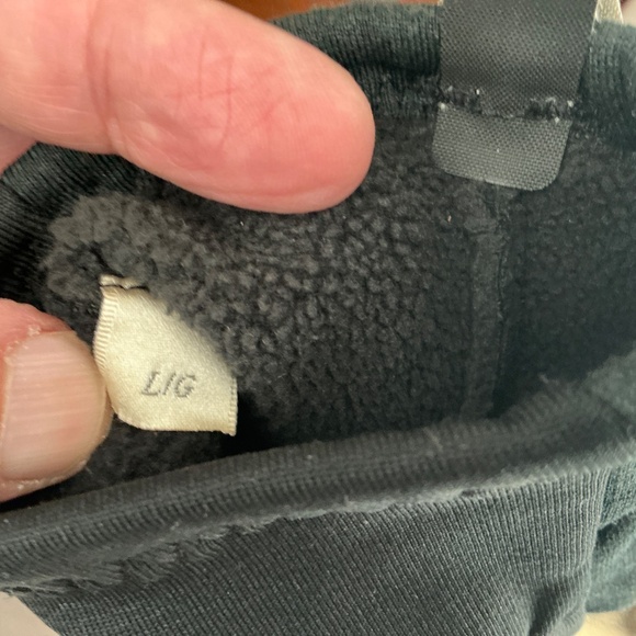 Arc teryx Gloves - Picture 3 of 4